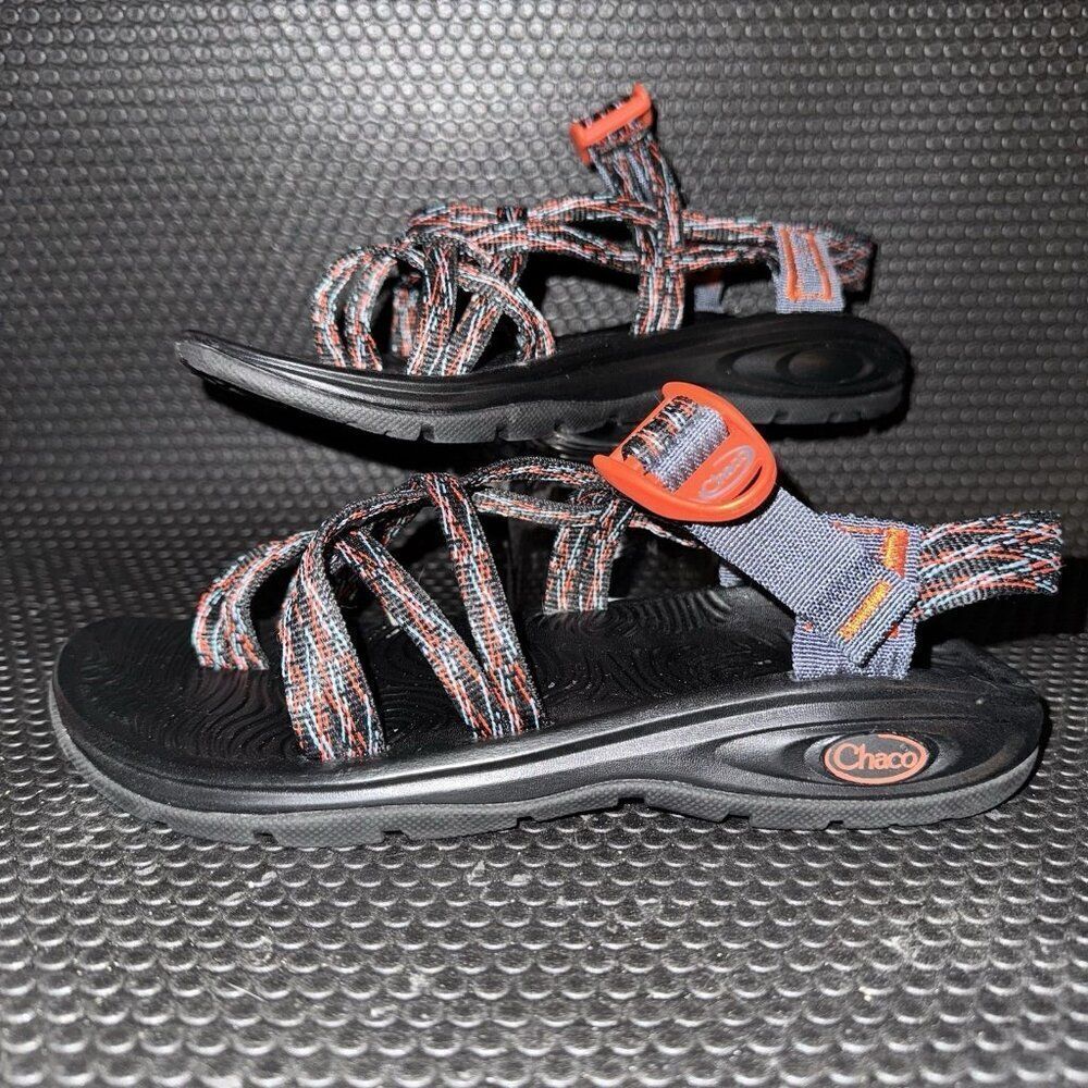 Chaco Zvolv X2 Sandals Toe Loop Orange Blue Sport Hiking Shoes Womens Size 7